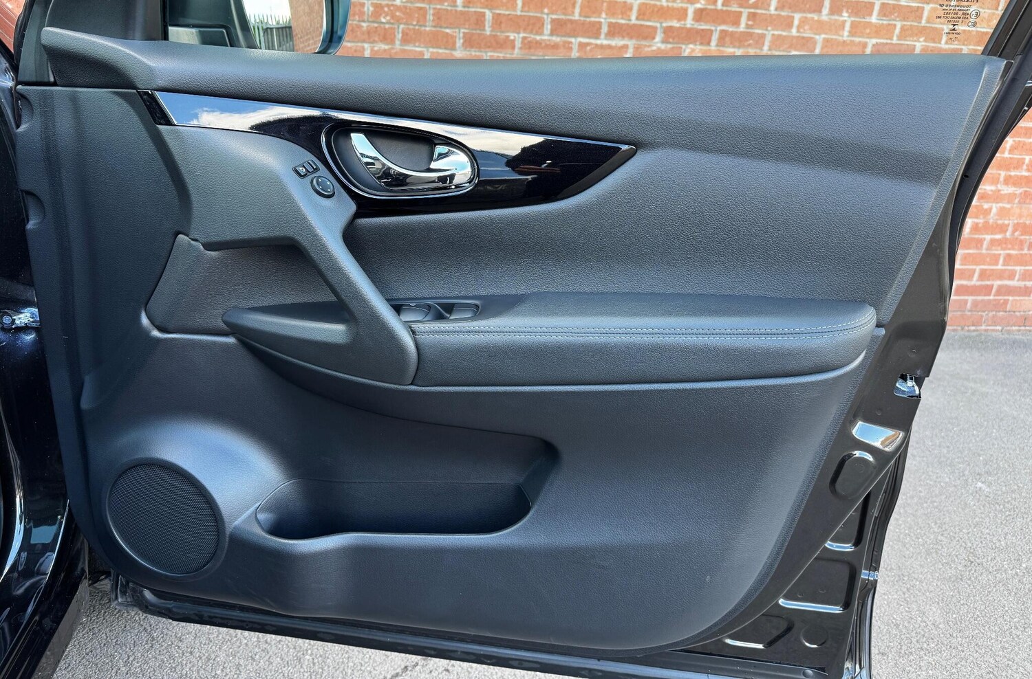 Used Nissan Qashqai 2017 for sale - 76060686: Photo 14
