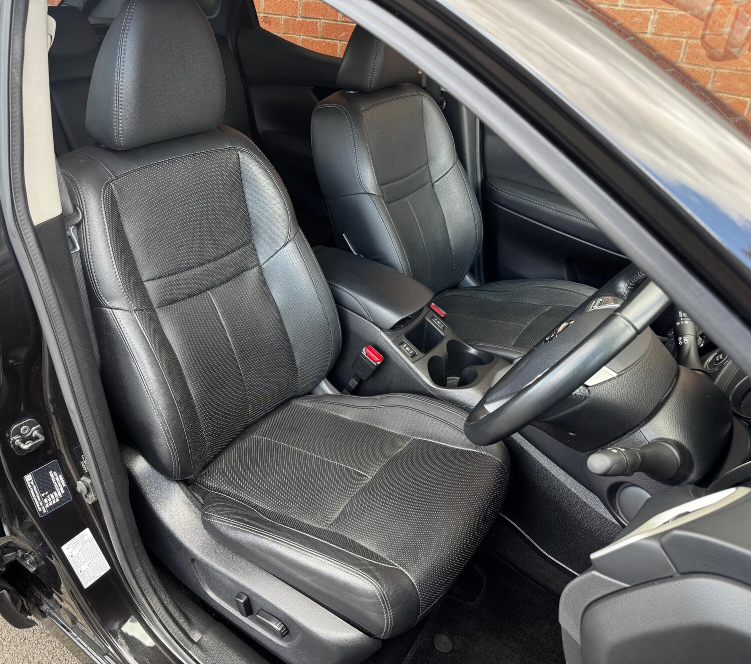 Used Nissan Qashqai 2017 for sale - 76060686: Photo 15