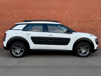 Used Citroen C4 Cactus 2016 for sale - 76020986: Photo