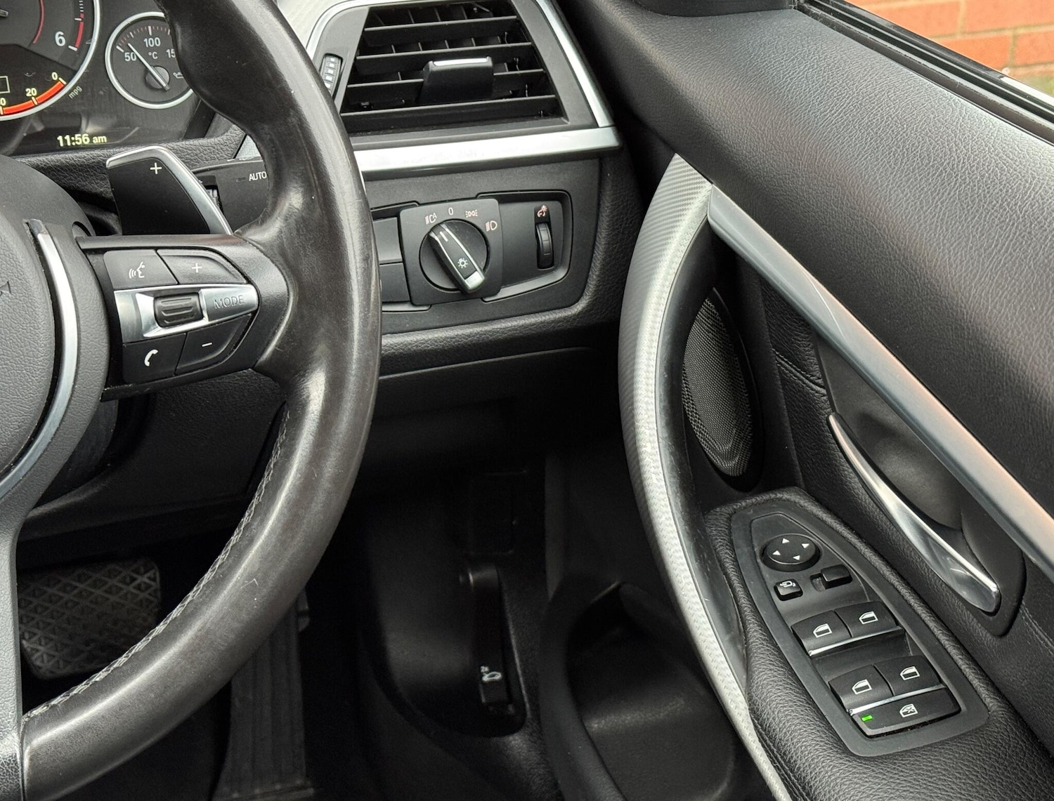 Used BMW 3 Series 2018 for sale - 76765435: Photo 30