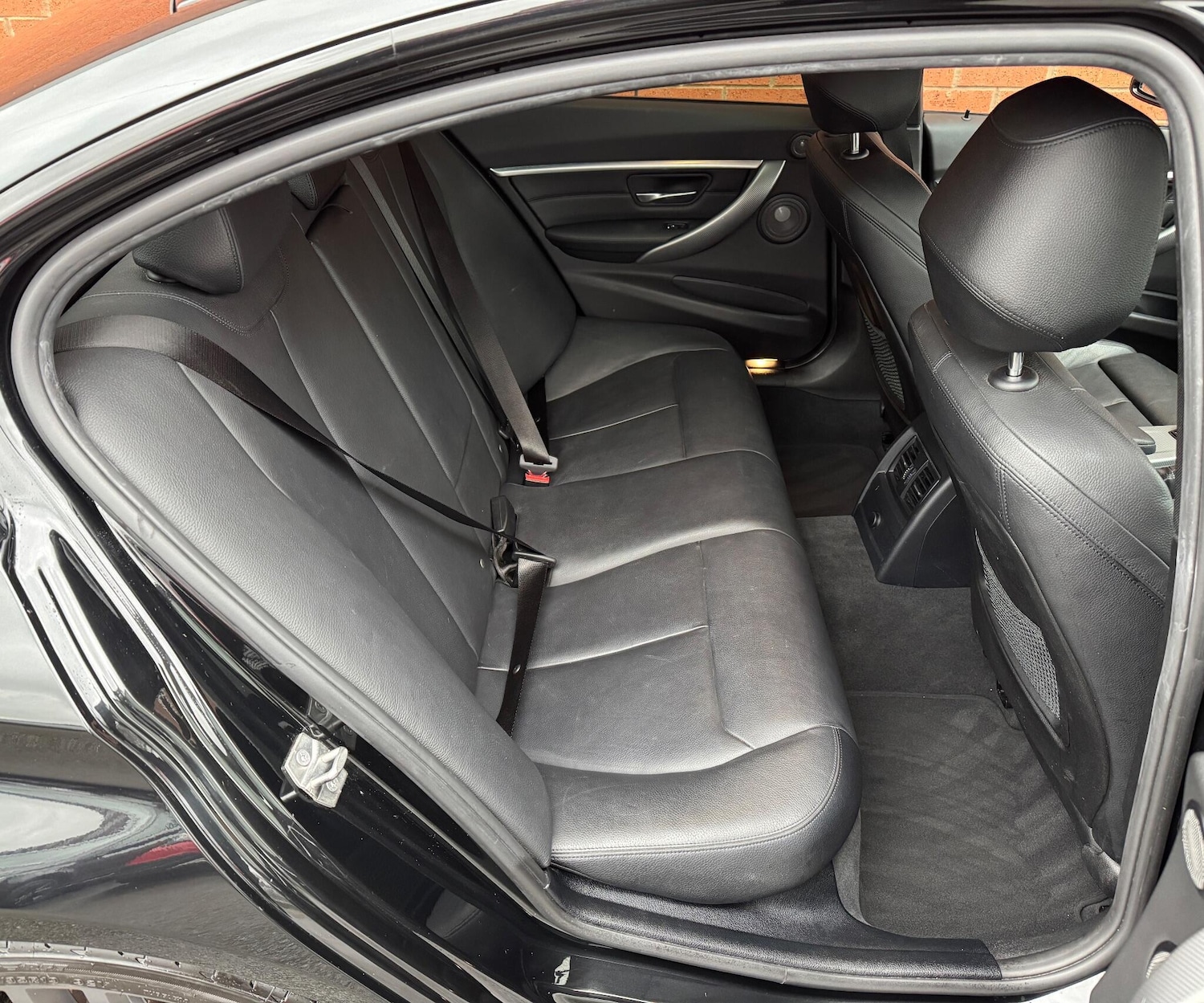 Used BMW 3 Series 2018 for sale - 76765435: Photo 33