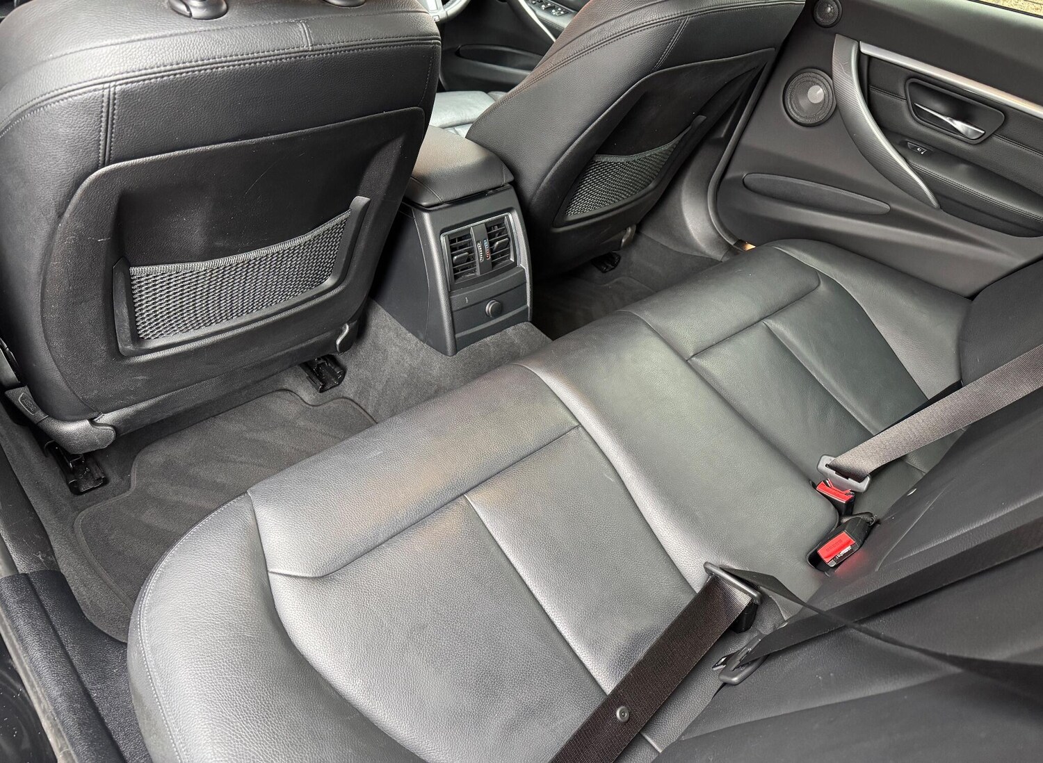 Used BMW 3 Series 2018 for sale - 76765435: Photo 39