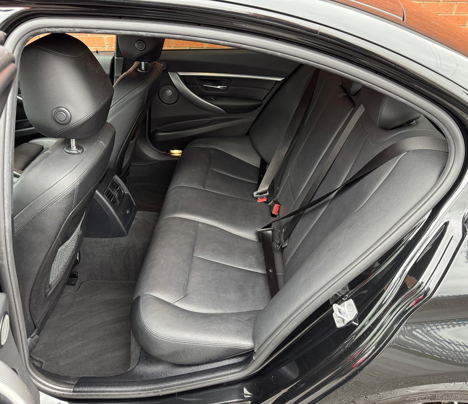 Used BMW 3 Series 2018 for sale - 76765435: Photo 40