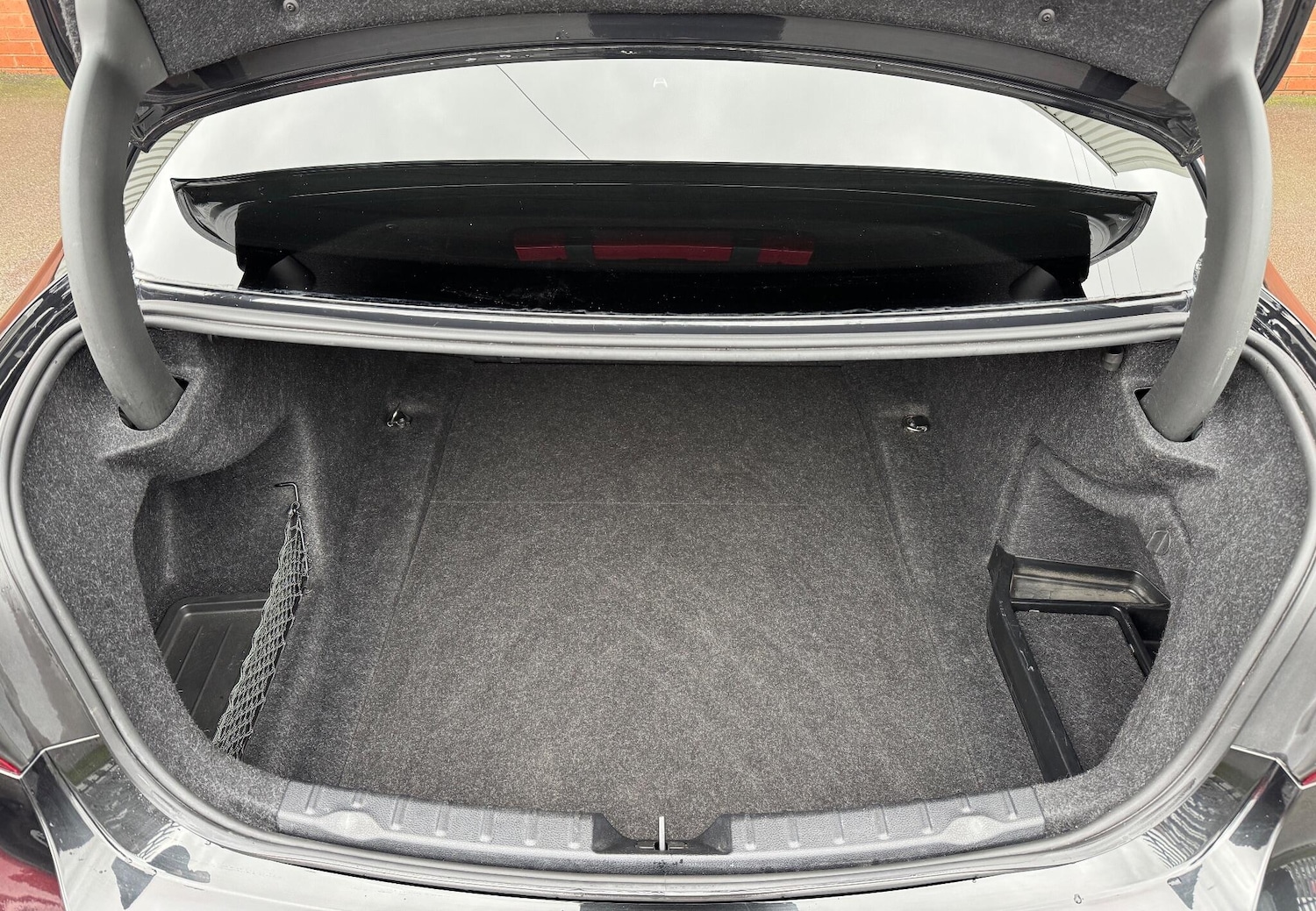 Used BMW 3 Series 2018 for sale - 76765435: Photo 9