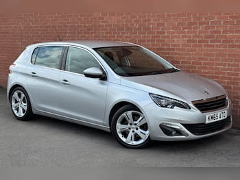 Used Peugeot 308 2015 for sale - 79698349: Photo