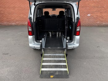 Used Peugeot Partner Tepee 2013 for sale - 79658379: Photo