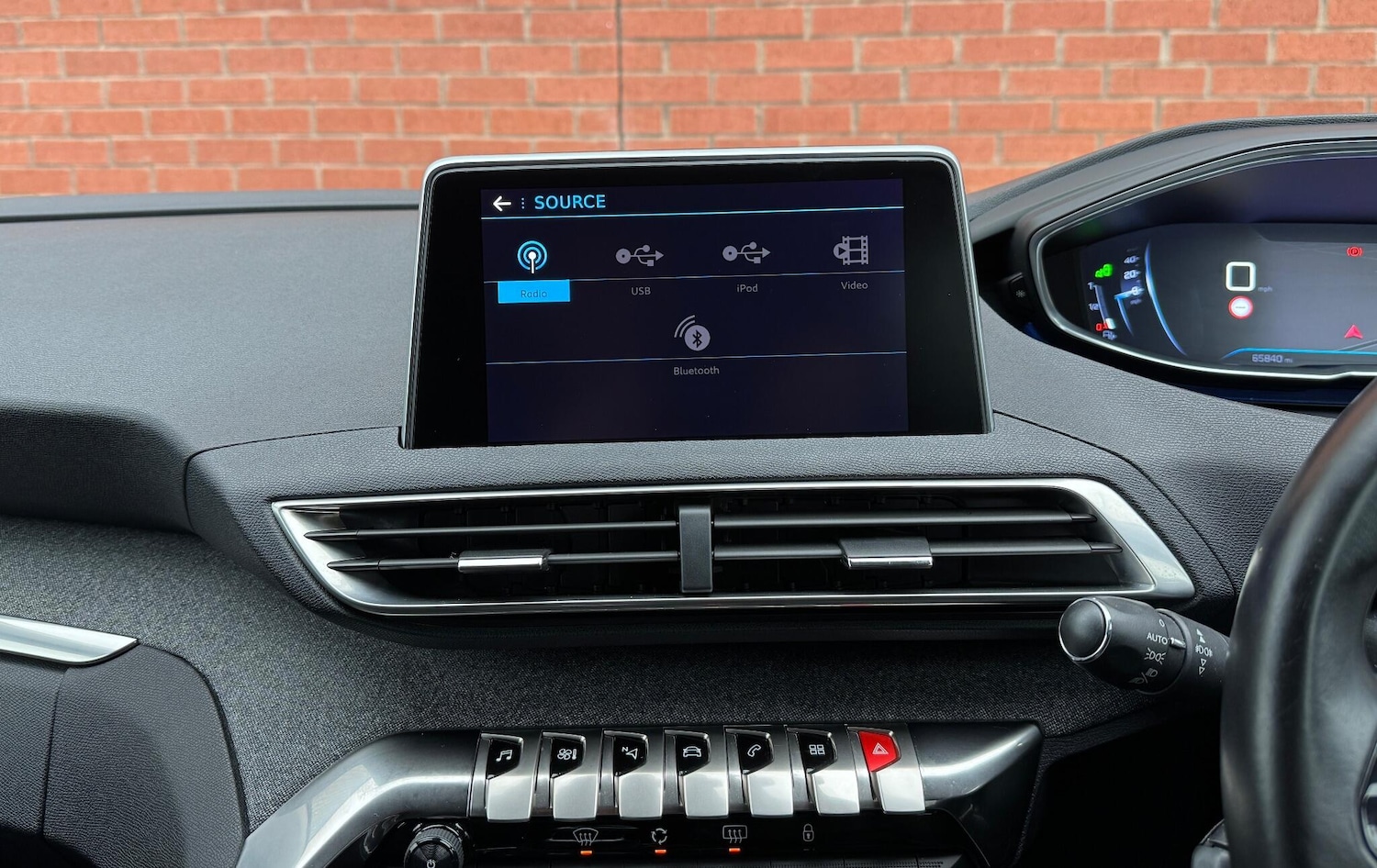 Used Peugeot 3008 2017 for sale - 76562464: Photo 18