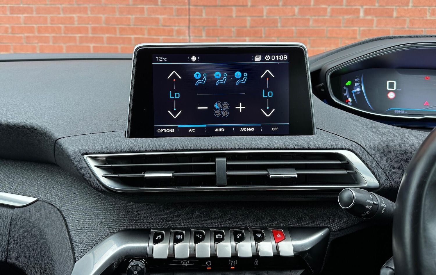 Used Peugeot 3008 2017 for sale - 76562464: Photo 20