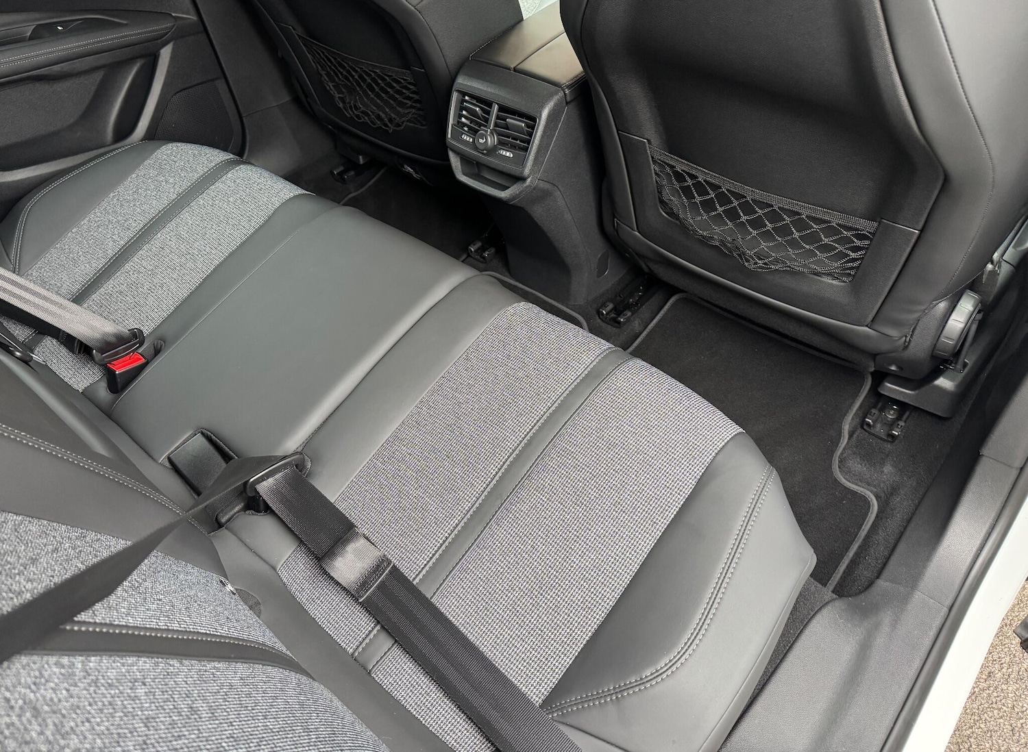 Used Peugeot 3008 2017 for sale - 76562464: Photo 32