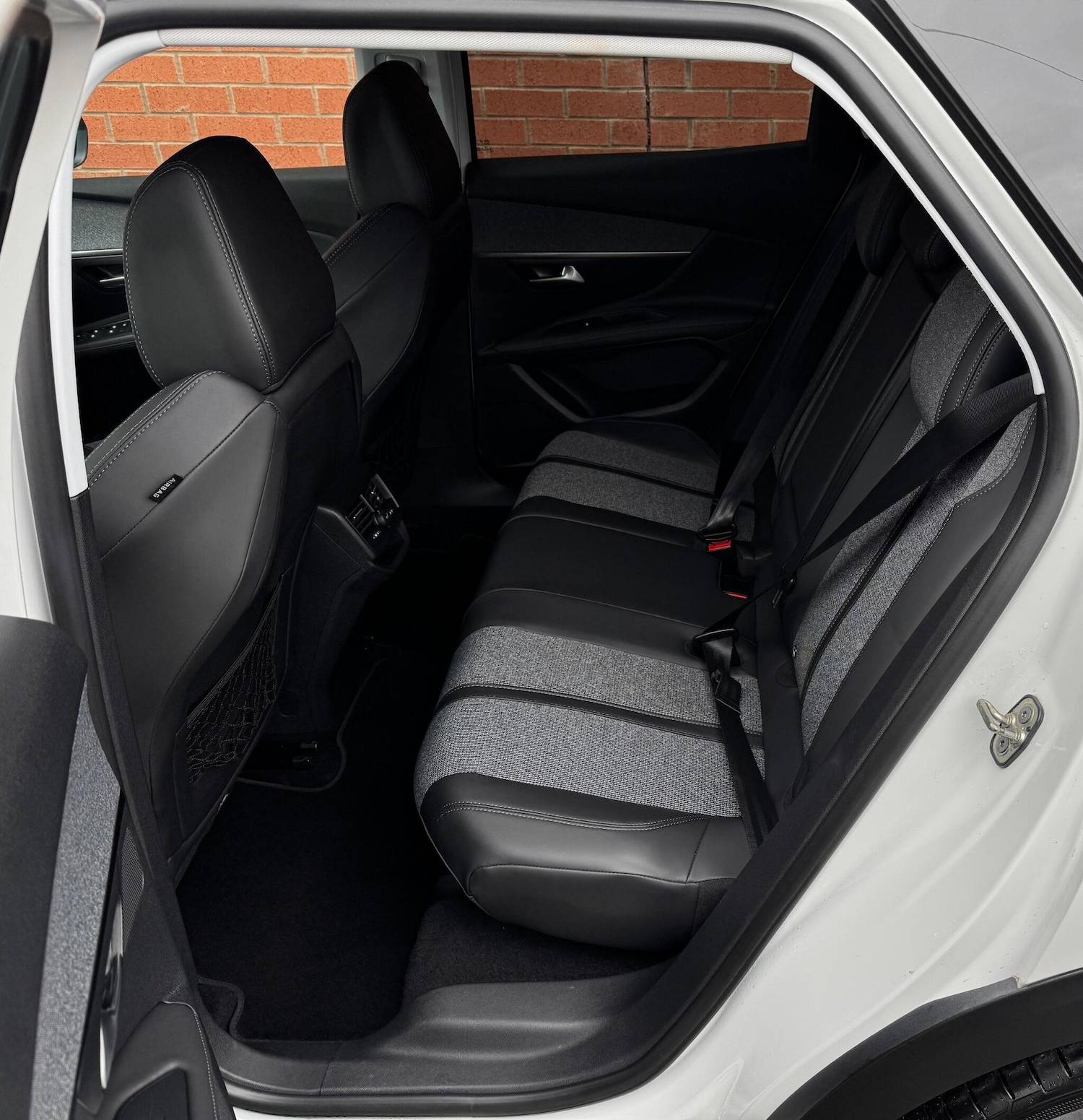 Used Peugeot 3008 2017 for sale - 76562464: Photo 40