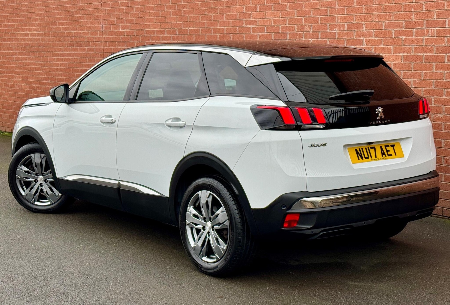 Used Peugeot 3008 2017 for sale - 76562464: Photo 8