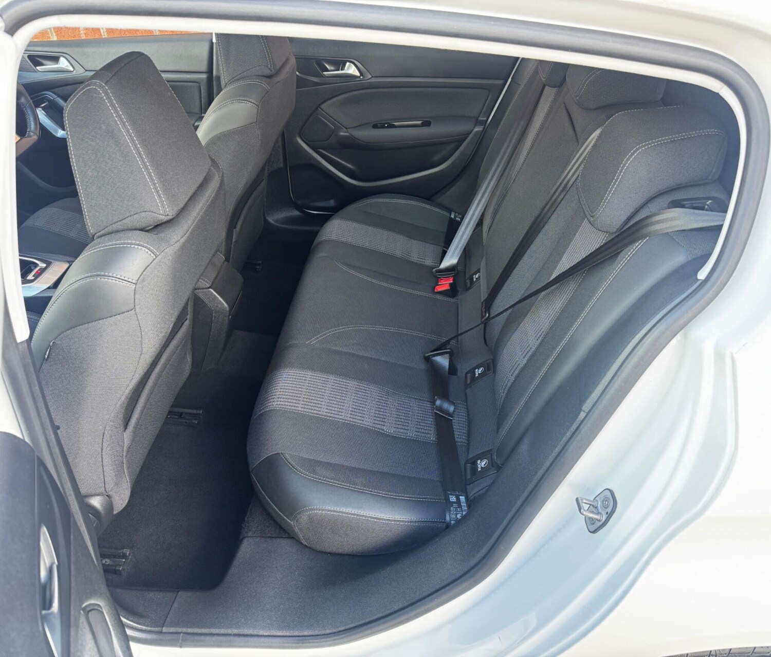 Used Peugeot 308 2020 for sale - 75708437: Photo 38