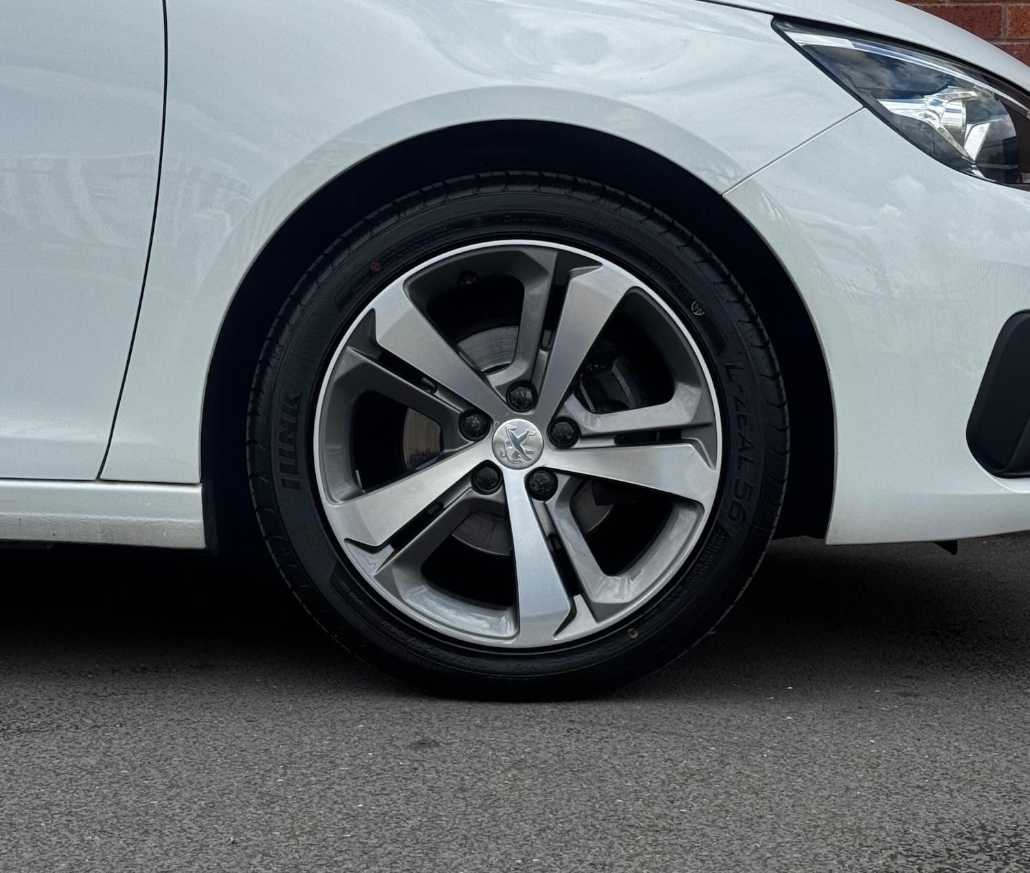 Used Peugeot 308 2020 for sale - 75708437: Photo 41