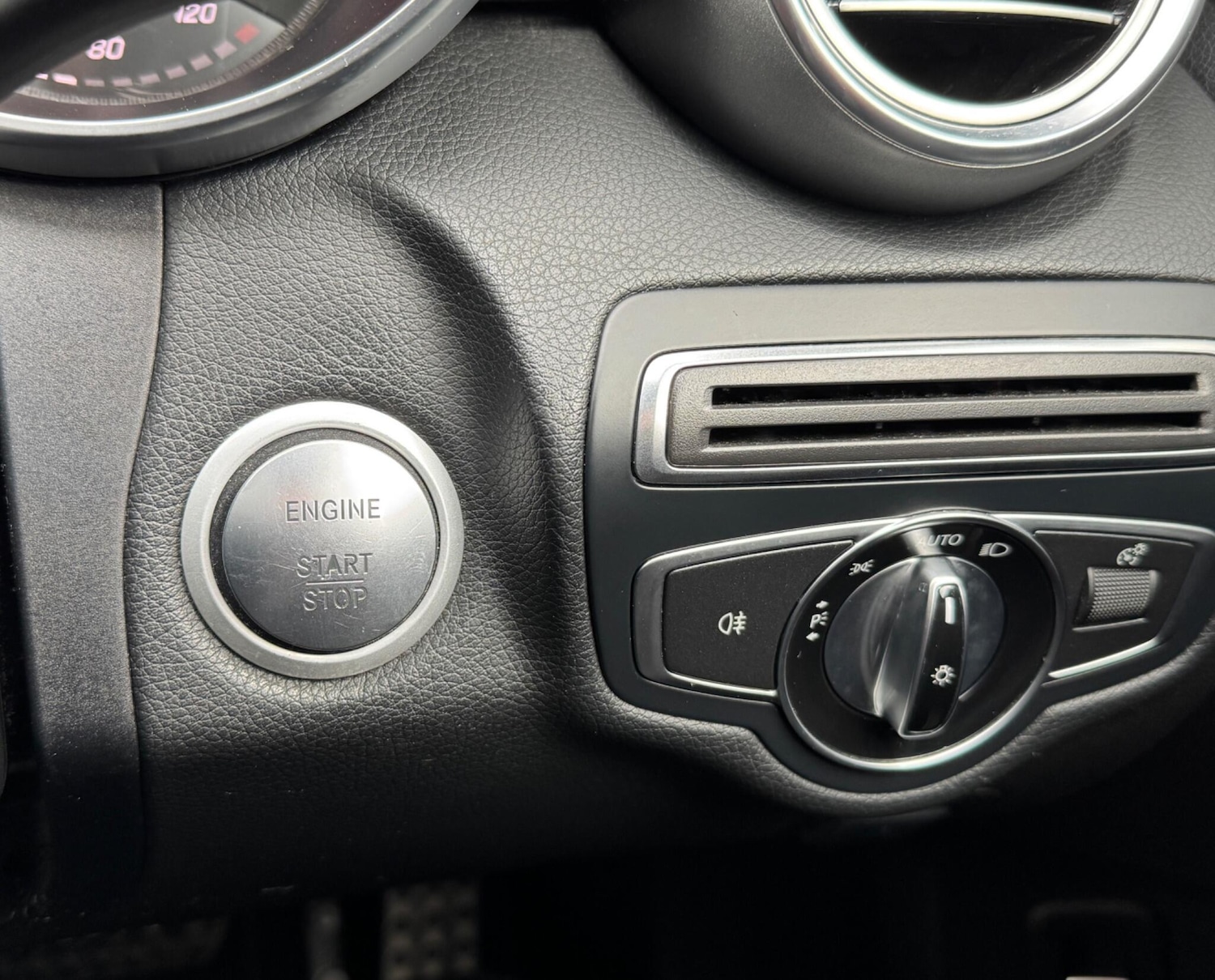 Used Mercedes-Benz C Class for sale - 77853072: Photo 32