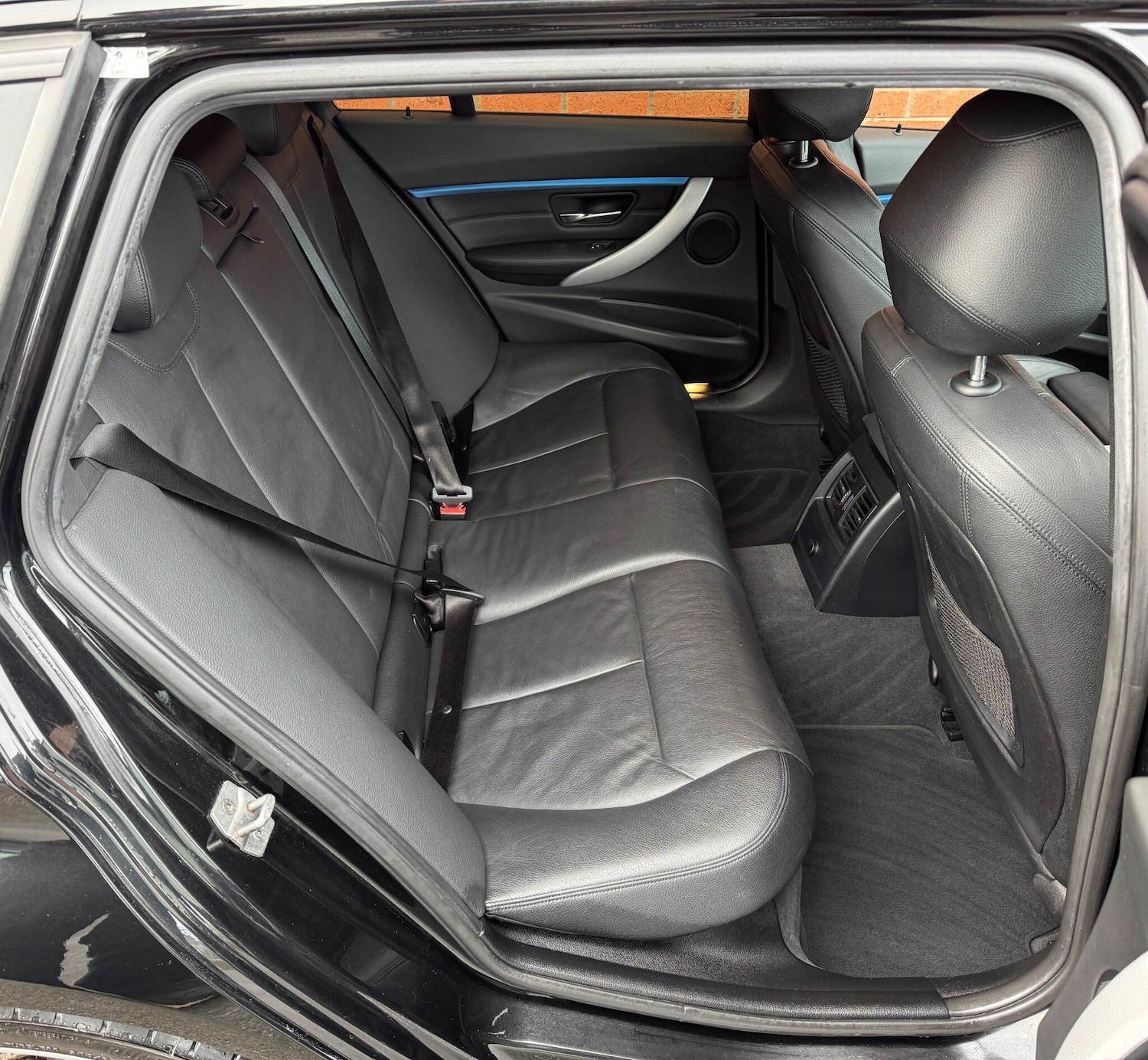 Used BMW 3 Series 2018 for sale - 77279571: Photo 37