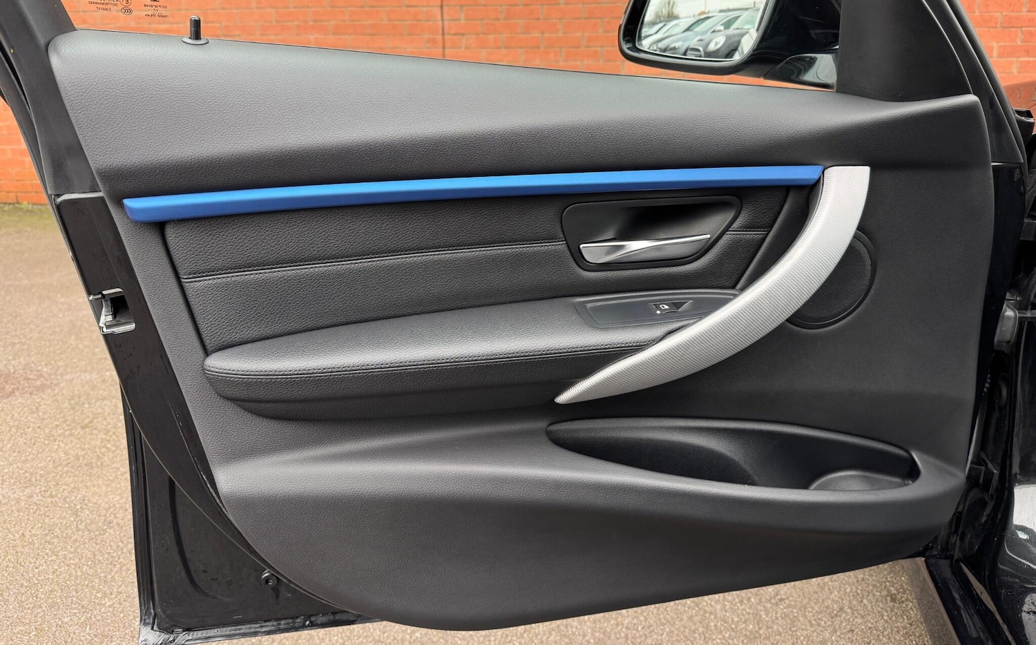 Used BMW 3 Series 2018 for sale - 77279571: Photo 38