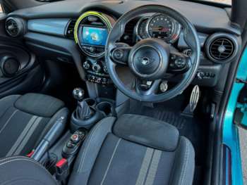 Used MINI Convertible 2019 for sale - 74667067: Photo