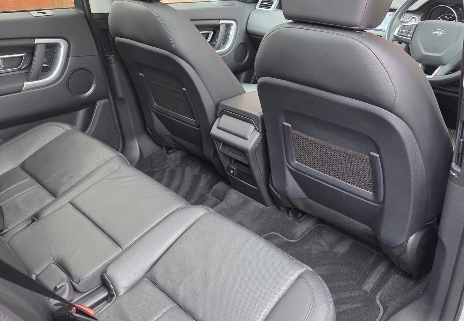 Used Land Rover Discovery Sport 2018 for sale - 77155562: Photo 40