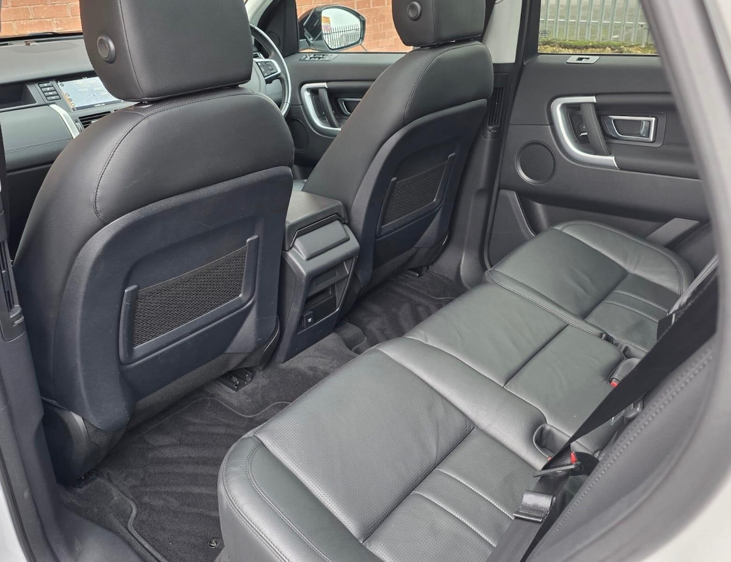 Used Land Rover Discovery Sport 2018 for sale - 77155562: Photo 48