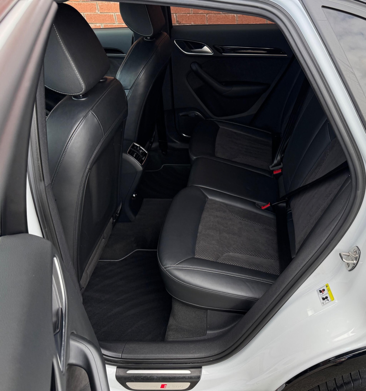 Used Audi Q3 2018 for sale - 78046660: Photo 40