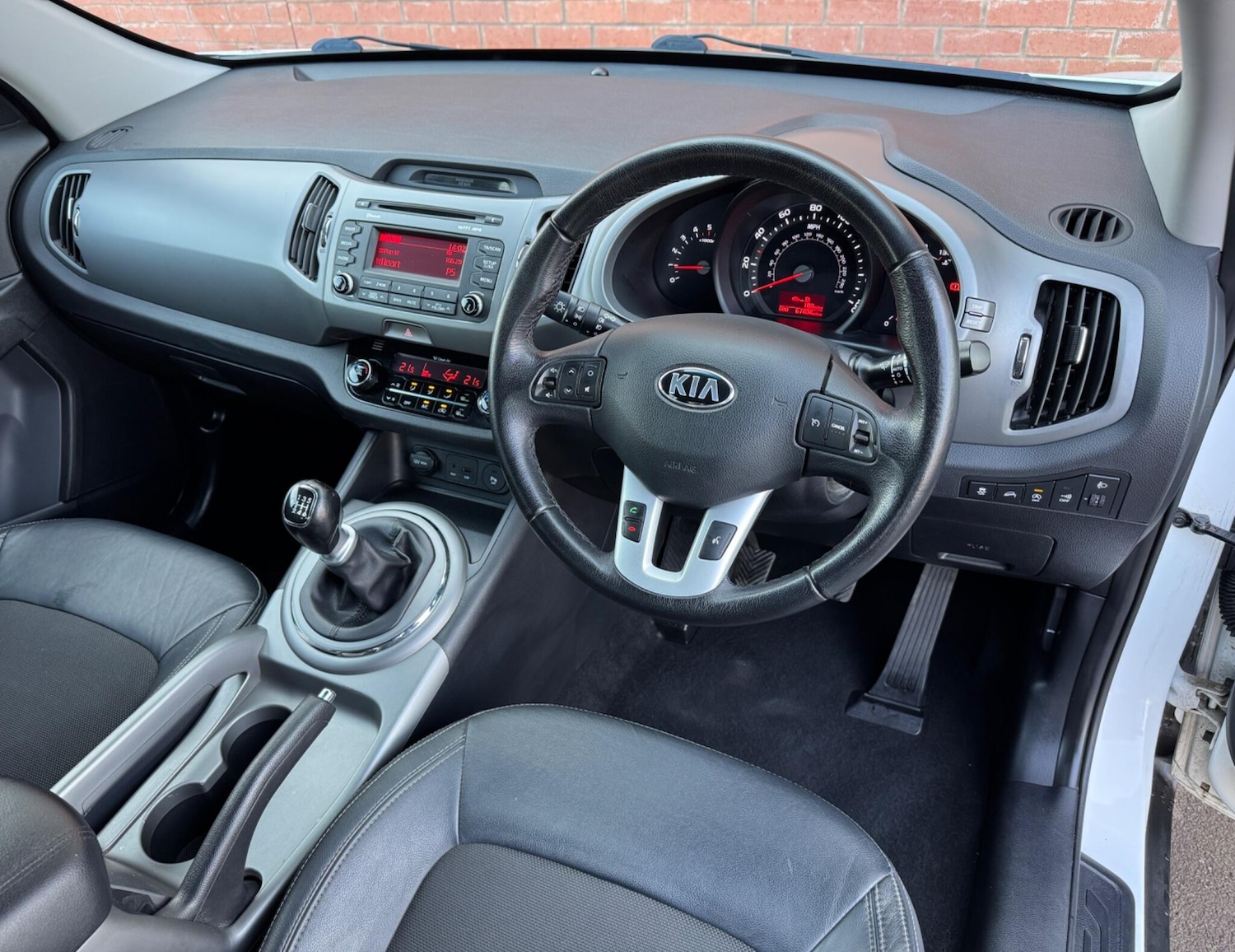 Used Kia Sportage 2015 for sale - 77784038: Photo 2