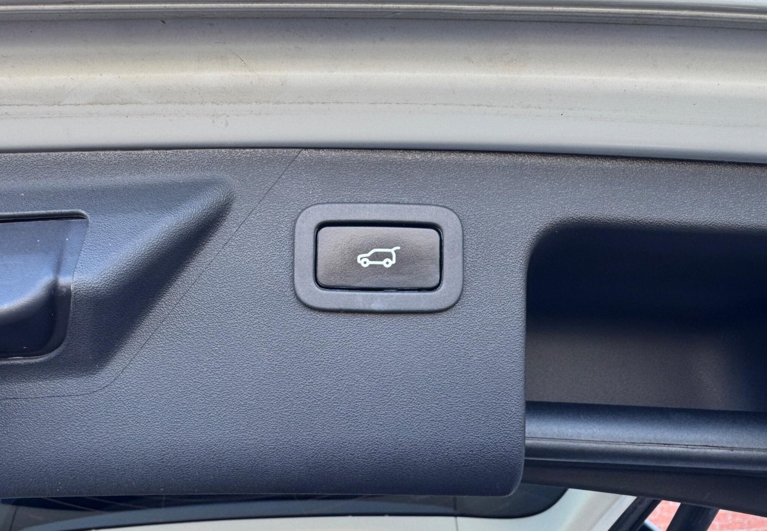 Used Land Rover Discovery Sport 2017 for sale - 77753163: Photo 14