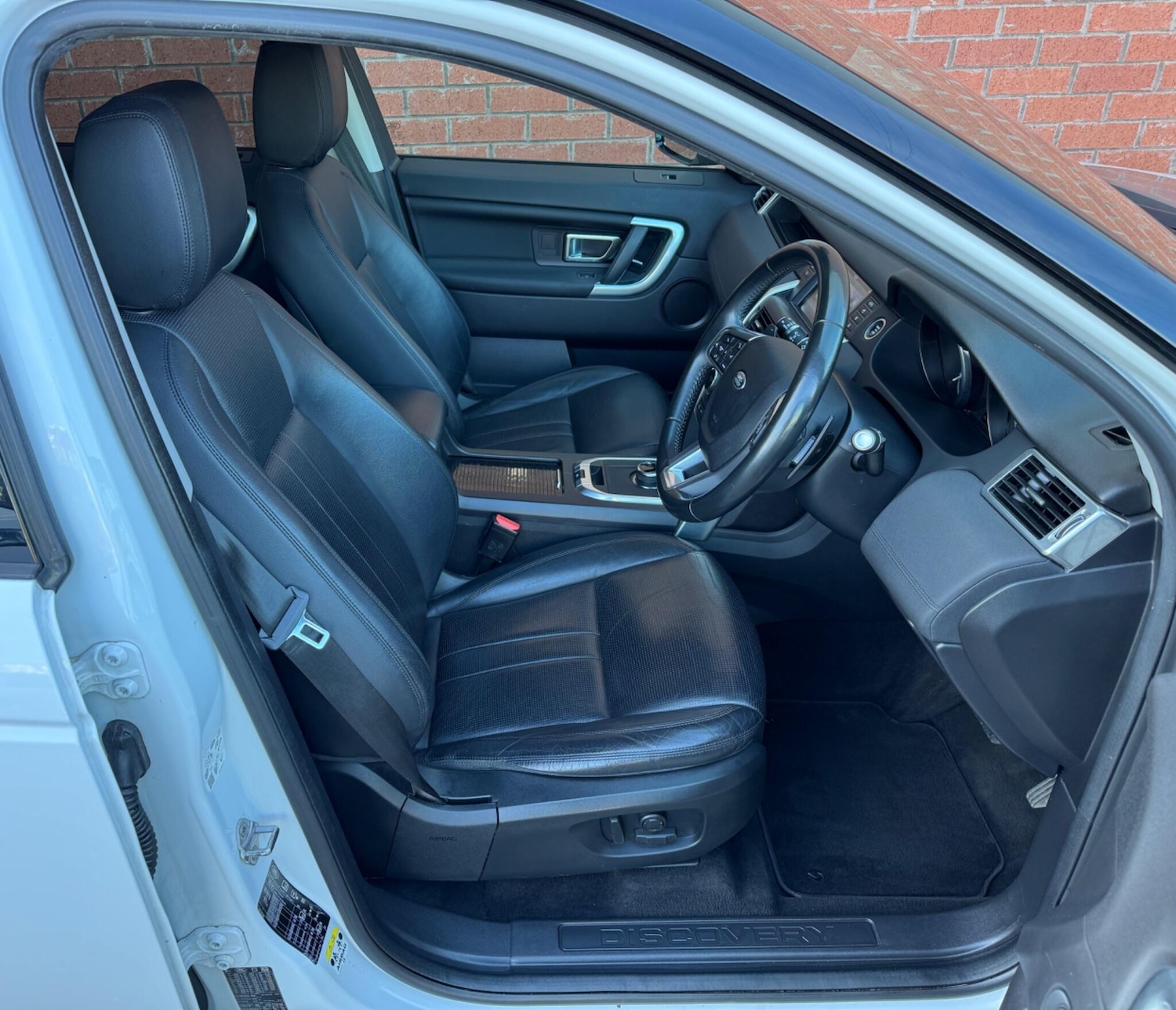 Used Land Rover Discovery Sport 2017 for sale - 77753163: Photo 19