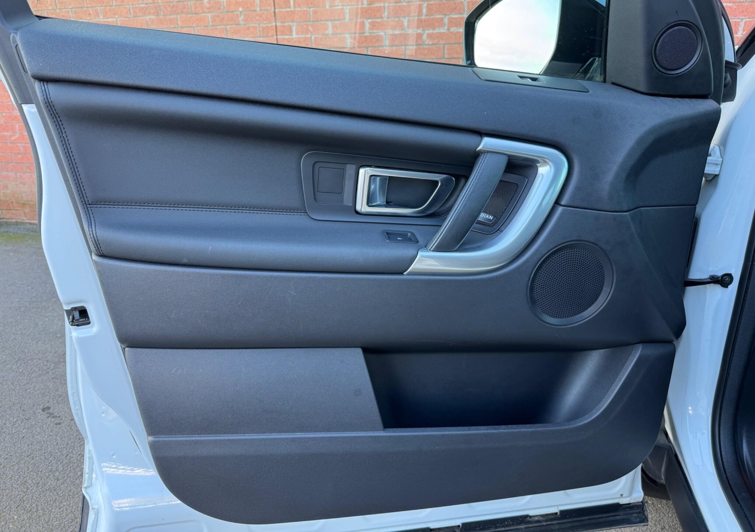 Used Land Rover Discovery Sport 2017 for sale - 77753163: Photo 41