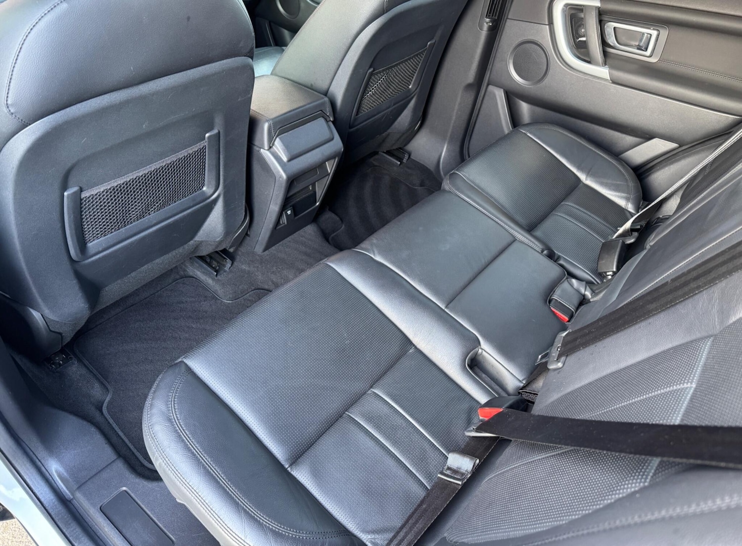 Used Land Rover Discovery Sport 2017 for sale - 77753163: Photo 46