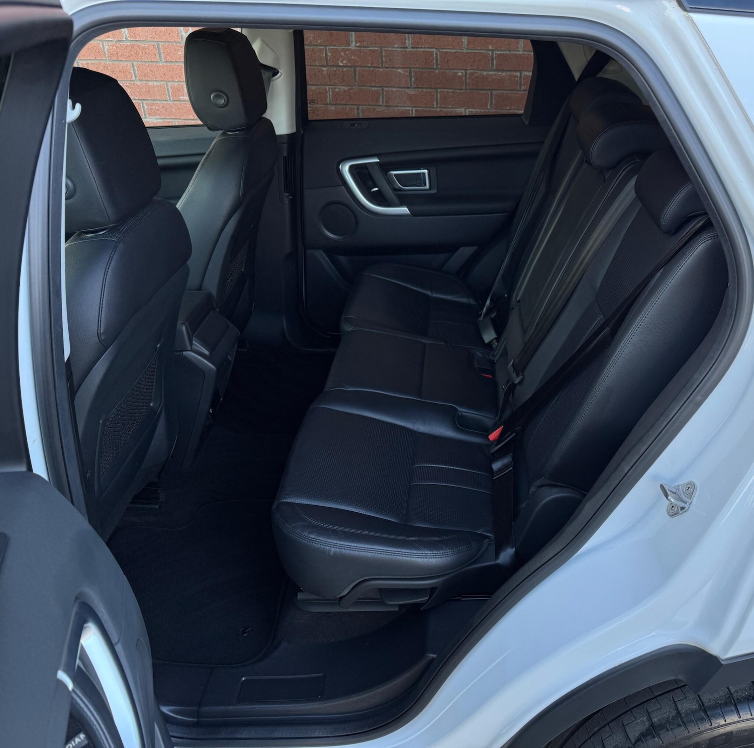 Used Land Rover Discovery Sport 2017 for sale - 77753163: Photo 47