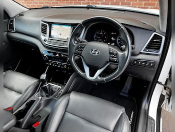 Used Hyundai TUCSON 2016 for sale - 76024386: Photo