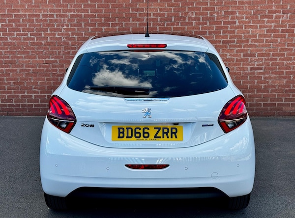 Used Peugeot 208 2016 for sale - 76084323: Photo 12