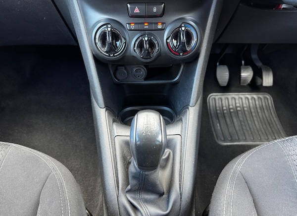 Used Peugeot 208 2016 for sale - 76084323: Photo 26