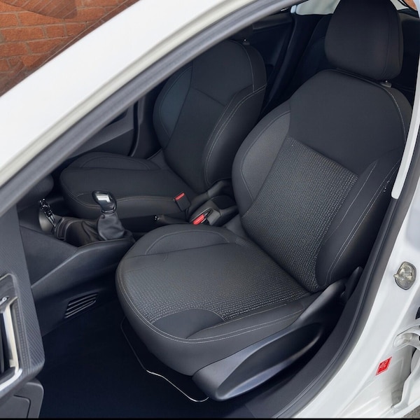 Used Peugeot 208 2016 for sale - 76084323: Photo 35