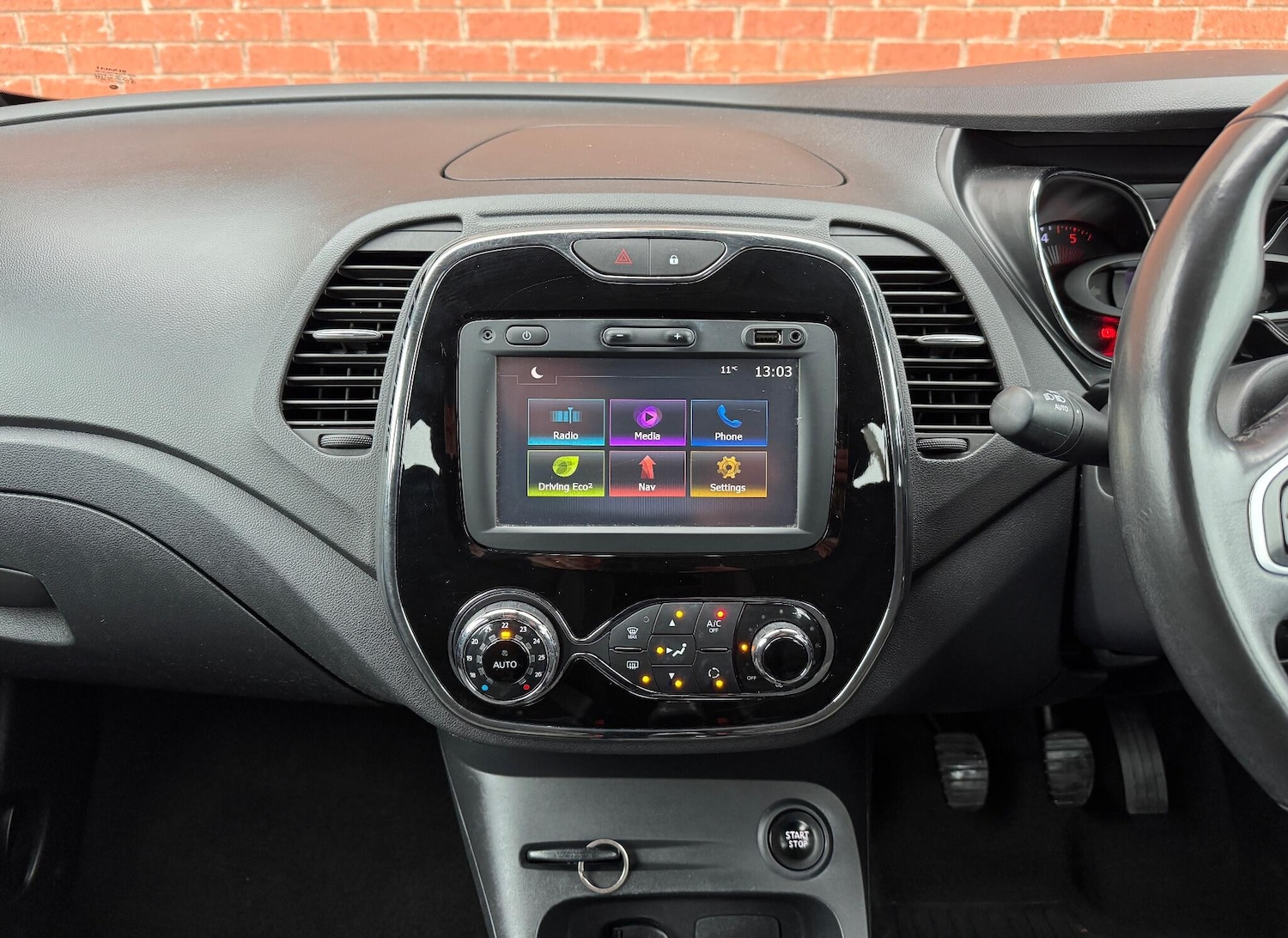 Used Renault Captur 2016 for sale - 76550968: Photo 17