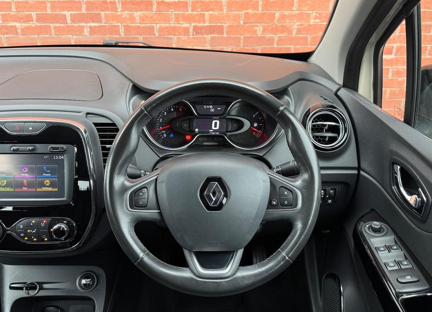 Used Renault Captur 2016 for sale - 76550968: Photo 23