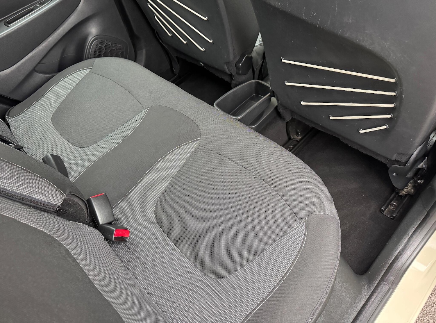 Used Renault Captur 2016 for sale - 76550968: Photo 27