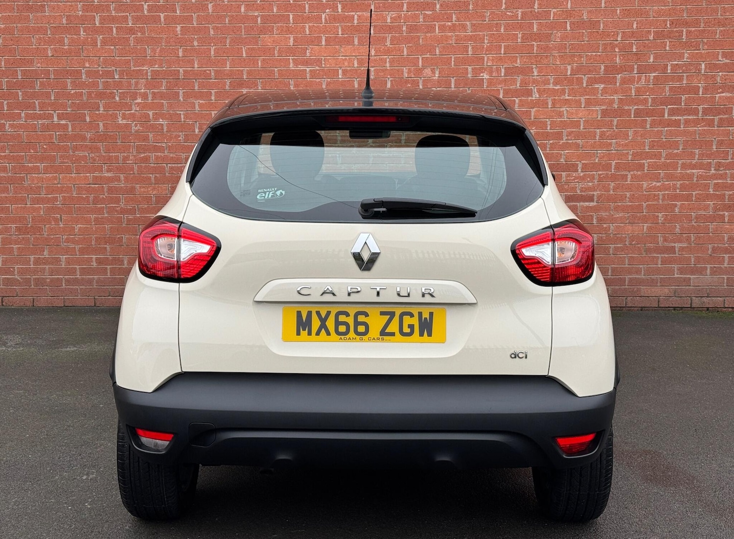 Used Renault Captur 2016 for sale - 76550968: Photo 9