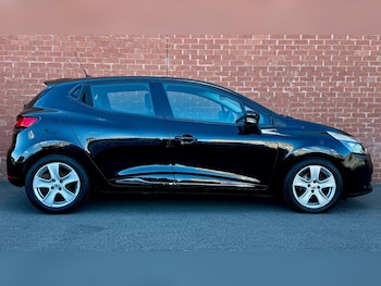 Used Renault Clio 2014 for sale - 76043017: Photo