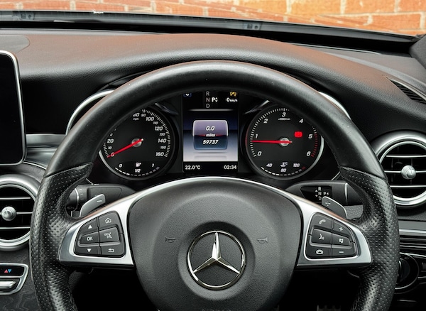 Used Mercedes-Benz C-Class 2016 for sale - 76199649: Photo 32