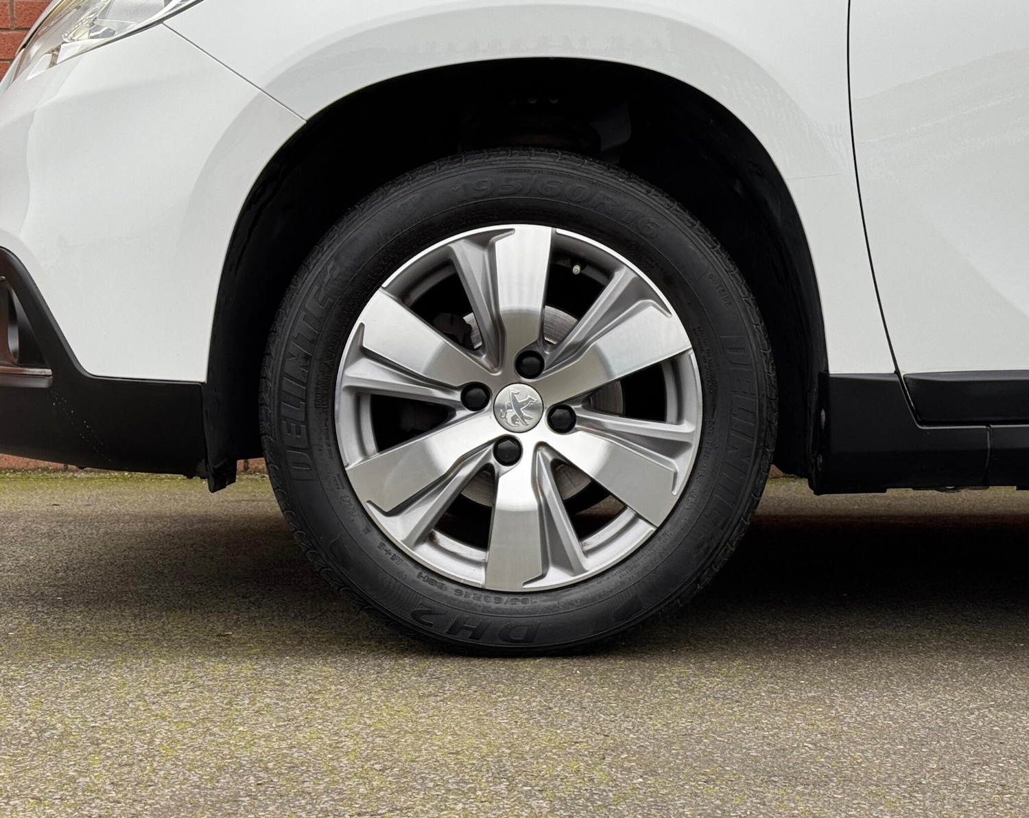 Used Peugeot 2008 2016 for sale - 77799412: Photo 38