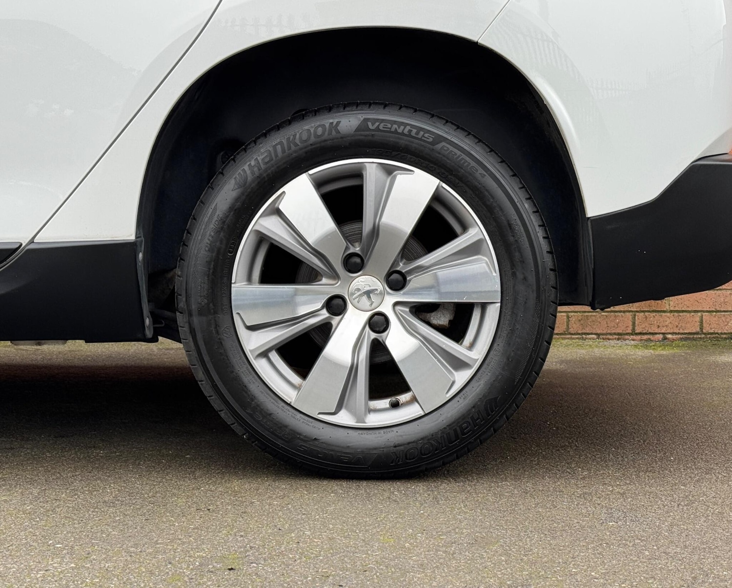 Used Peugeot 2008 2016 for sale - 77799412: Photo 39