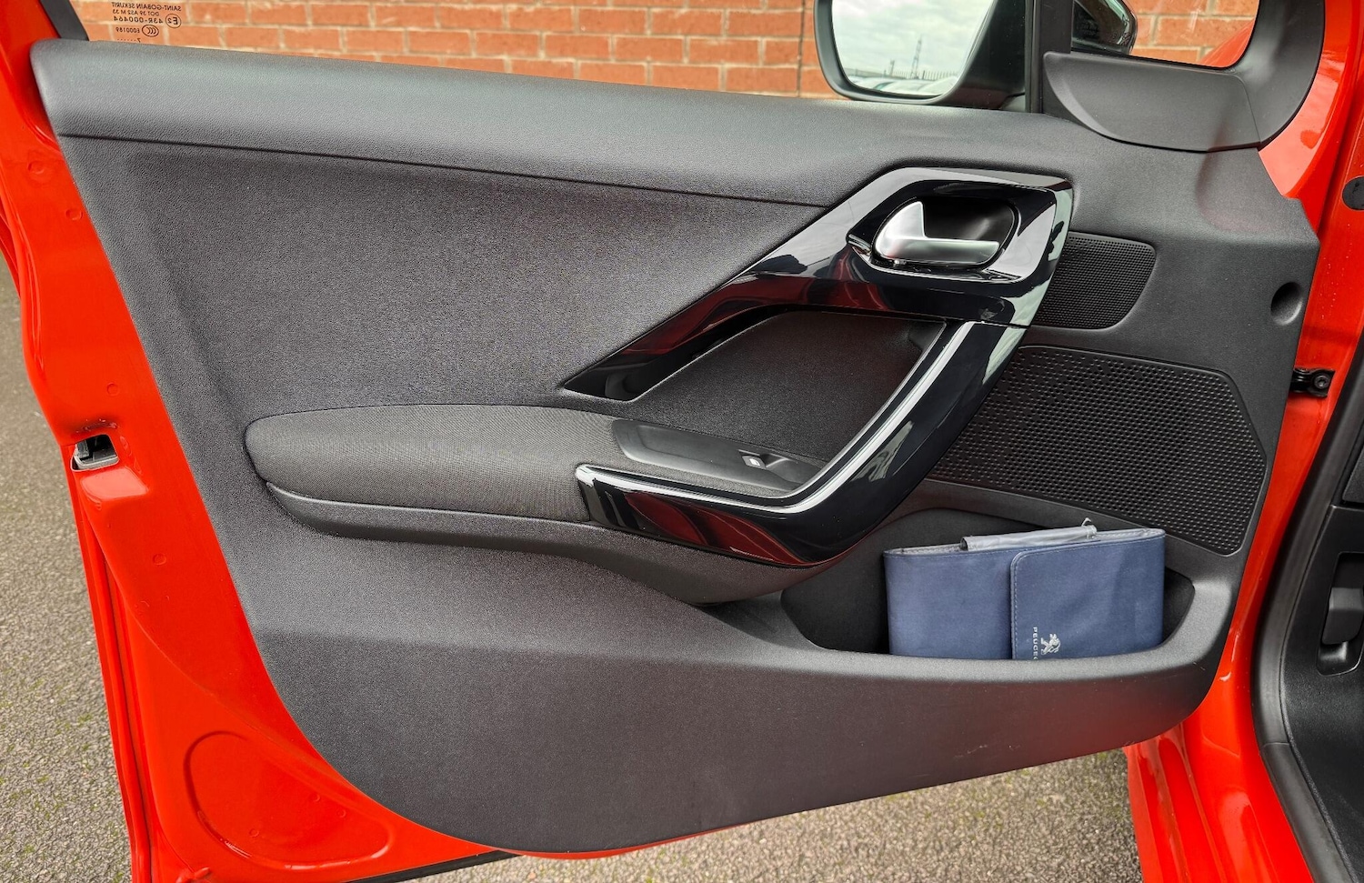 Used Peugeot 208 2017 for sale - 76512923: Photo 28