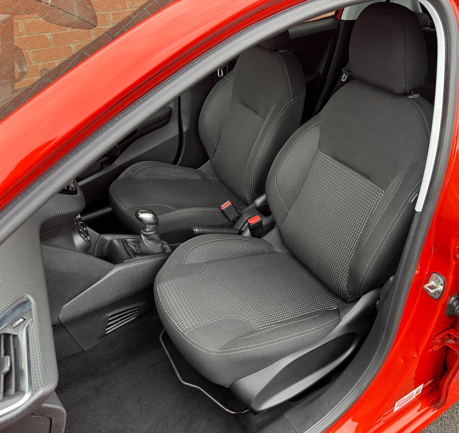 Used Peugeot 208 2017 for sale - 76512923: Photo 29