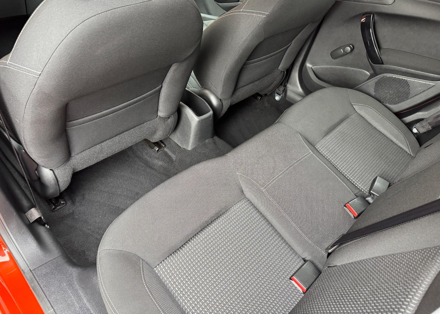 Used Peugeot 208 2017 for sale - 76512923: Photo 33