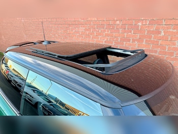 Used MINI Hatch 2021 for sale - 76714467: Photo