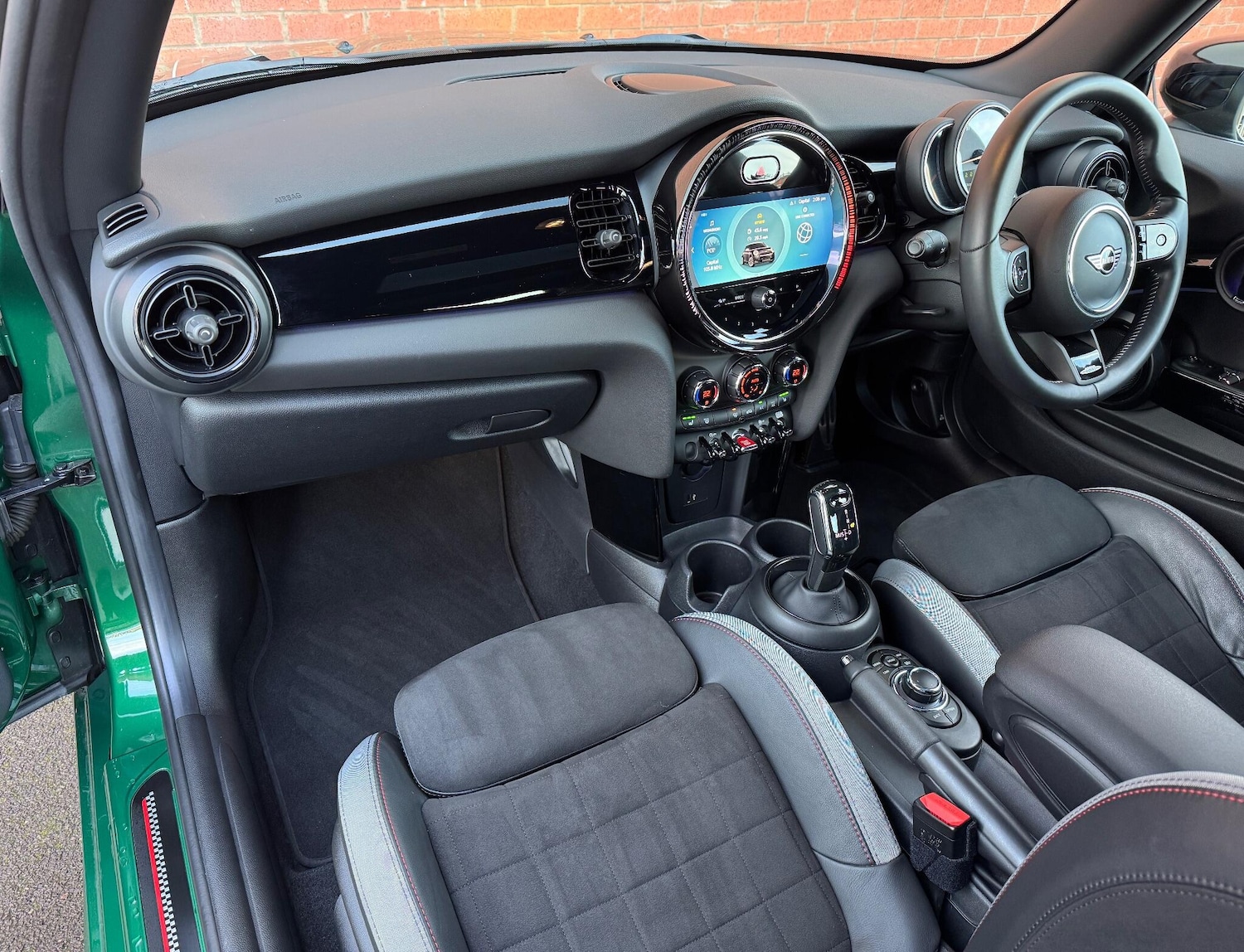 Used MINI Hatch 2021 for sale - 76714467: Photo 38