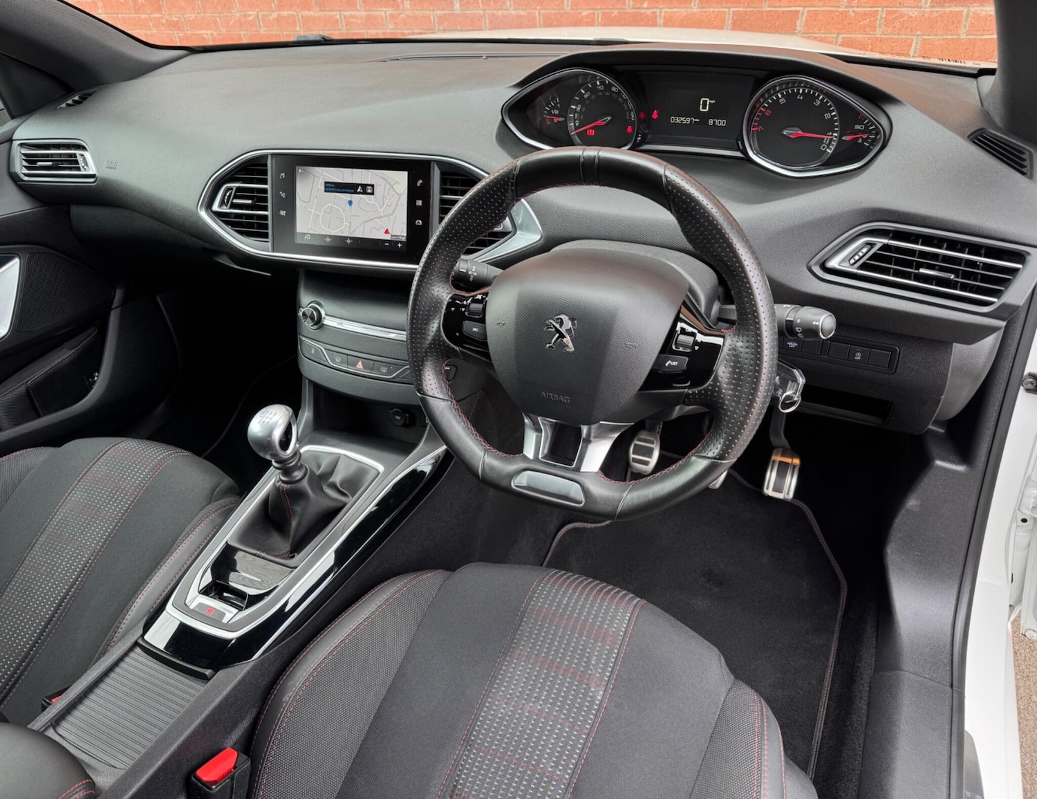 Used Peugeot 308 for sale - 78006849: Photo 2