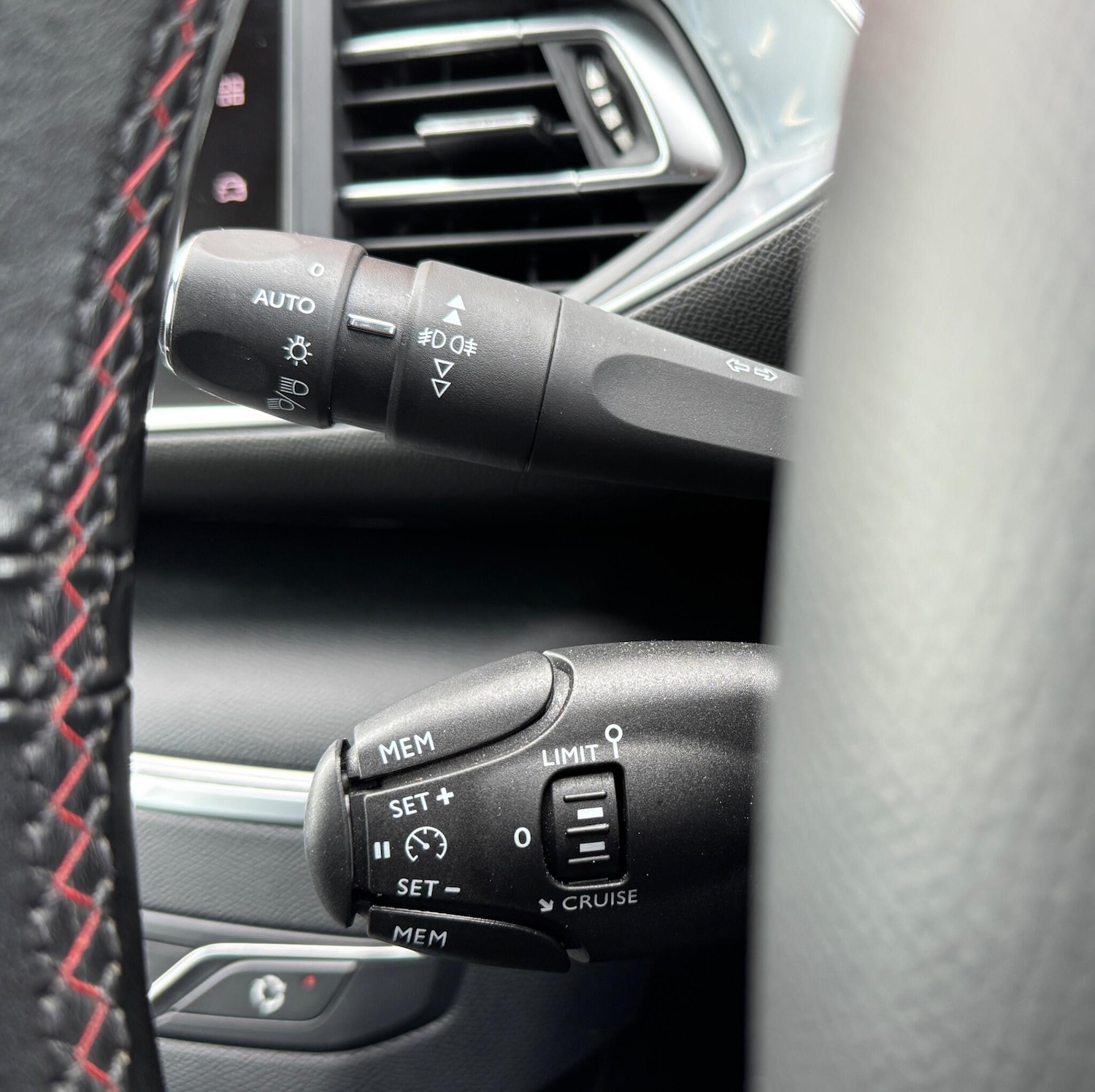 Used Peugeot 308 for sale - 78006849: Photo 26