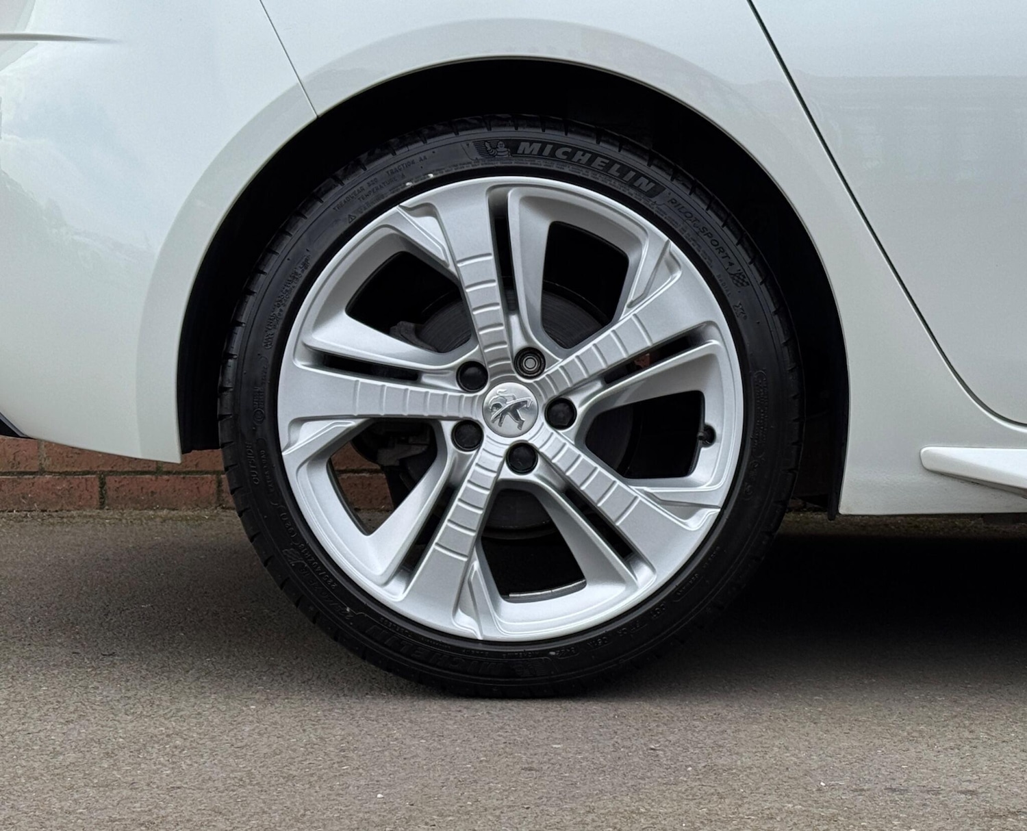 Used Peugeot 308 for sale - 78006849: Photo 40